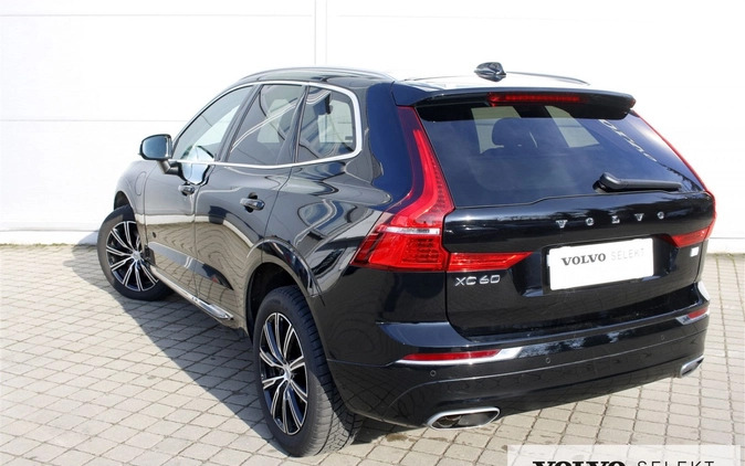 Volvo XC 60 cena 209999 przebieg: 61100, rok produkcji 2021 z Chełmża małe 596